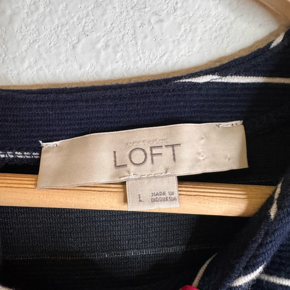 LOFT Large Blue and White Flutter Sleeve Sheath Dress - Picture 6 of 7